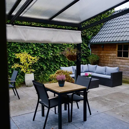 Bed & Breakfast De Mansarde 3*