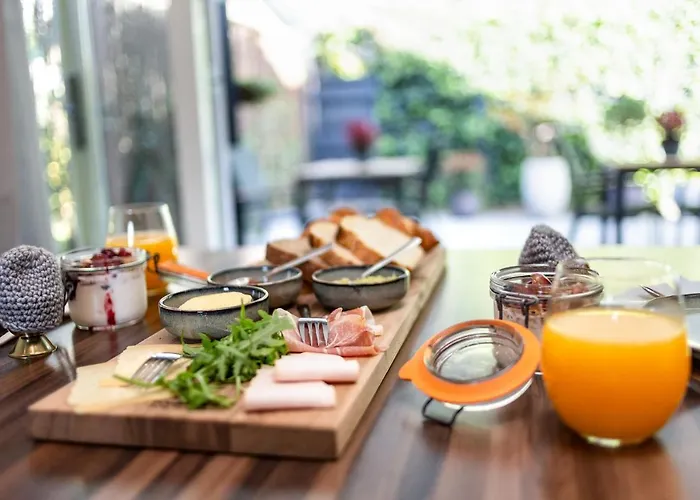 De Mansarde Bed & Breakfast