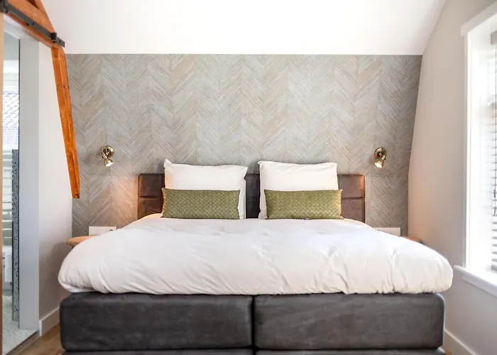 De Mansarde Bed & Breakfast 3*